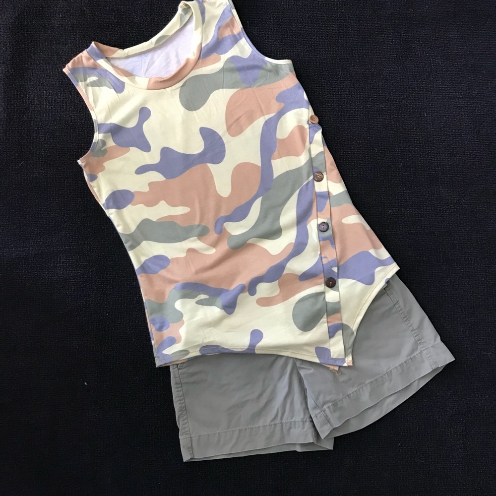 Sleeveless Asymmetric Camo Tank Top